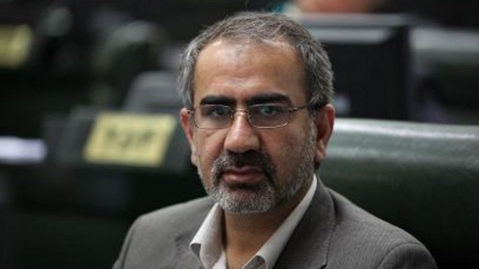 قادری نماینده شیراز تکذیب کرد : شکایت خواهم کرد