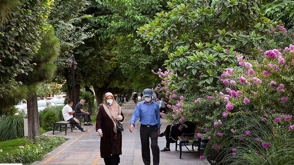 زندگی با ماسک