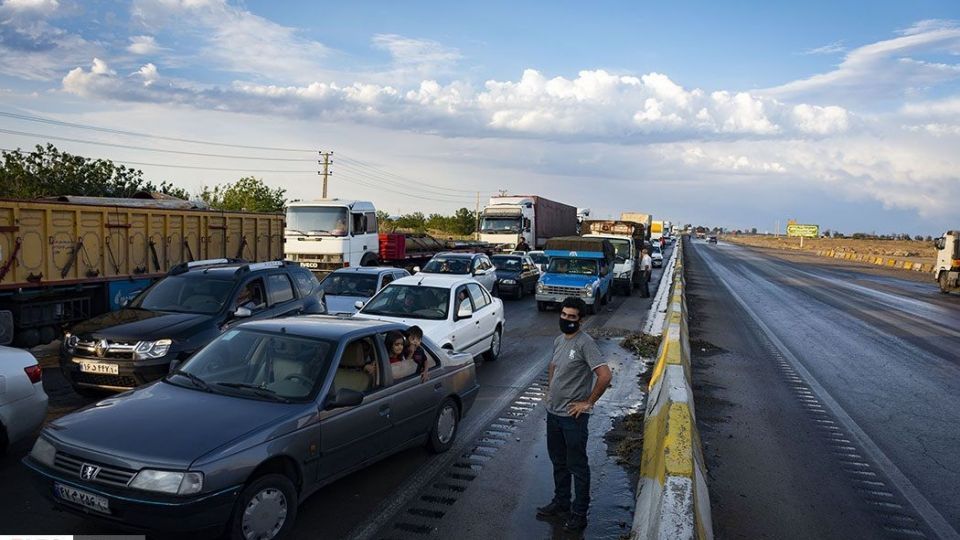 سیلاب و انسداد جاده مشهد- تهران