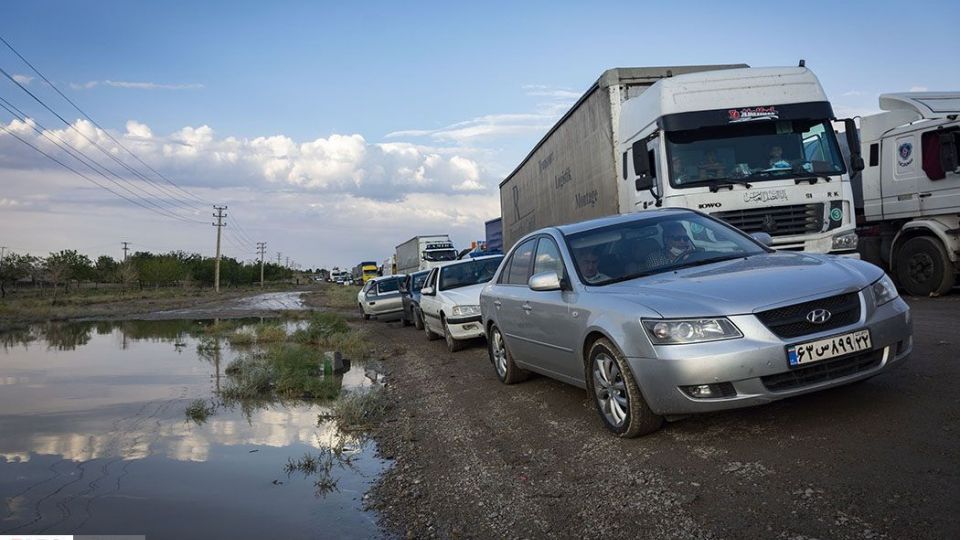 سیلاب و انسداد جاده مشهد- تهران