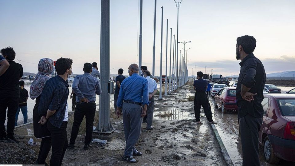 سیلاب و انسداد جاده مشهد- تهران