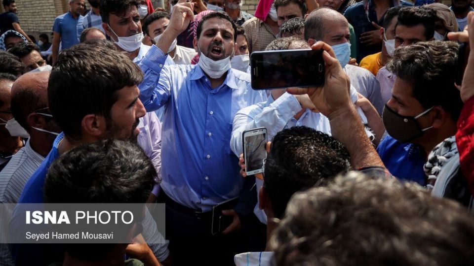 اعتراضات کارگران هفت‌تپه در حضور سه نماینده مجلس 