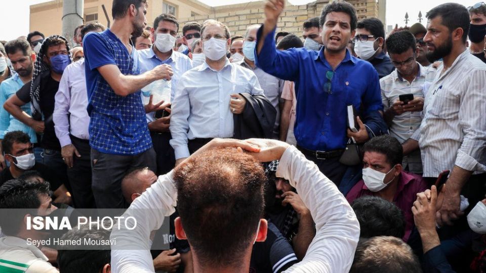 اعتراضات کارگران هفت‌تپه در حضور سه نماینده مجلس 