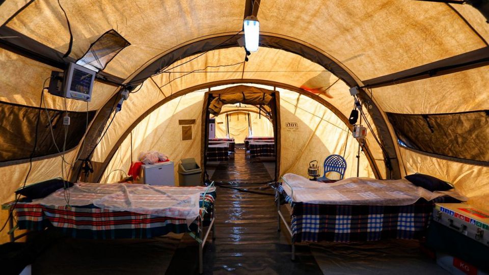 افتتاح بیمارستان صحرایی هلال‌احمر با حضور سفیر ایران در لبنان