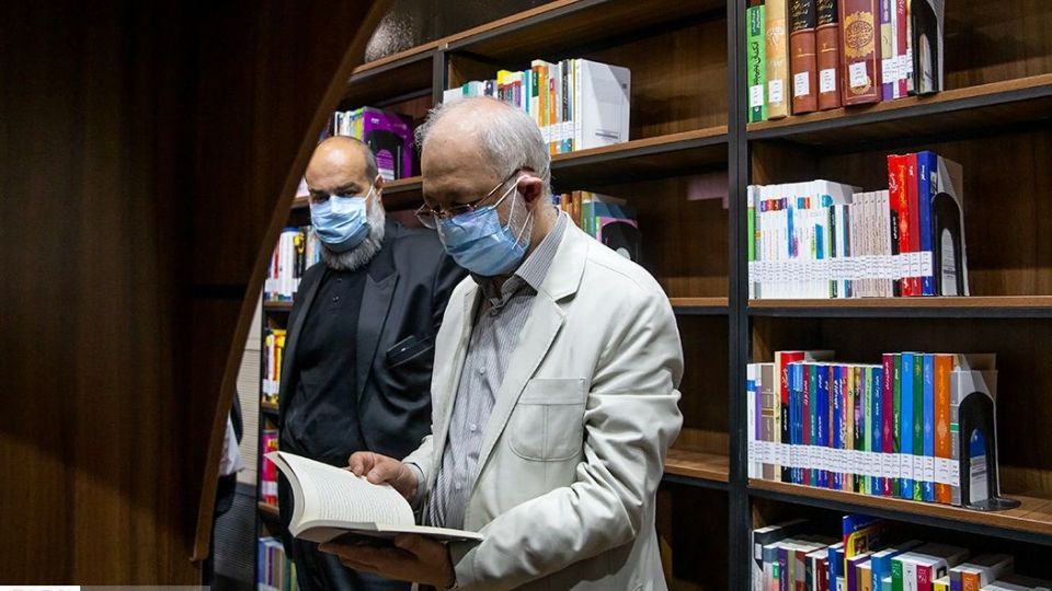 افتتاح اولین کتابخانه عمومی در مترو تهران