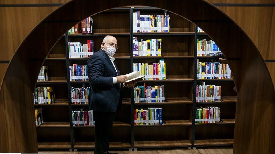 افتتاح اولین کتابخانه عمومی در مترو تهران