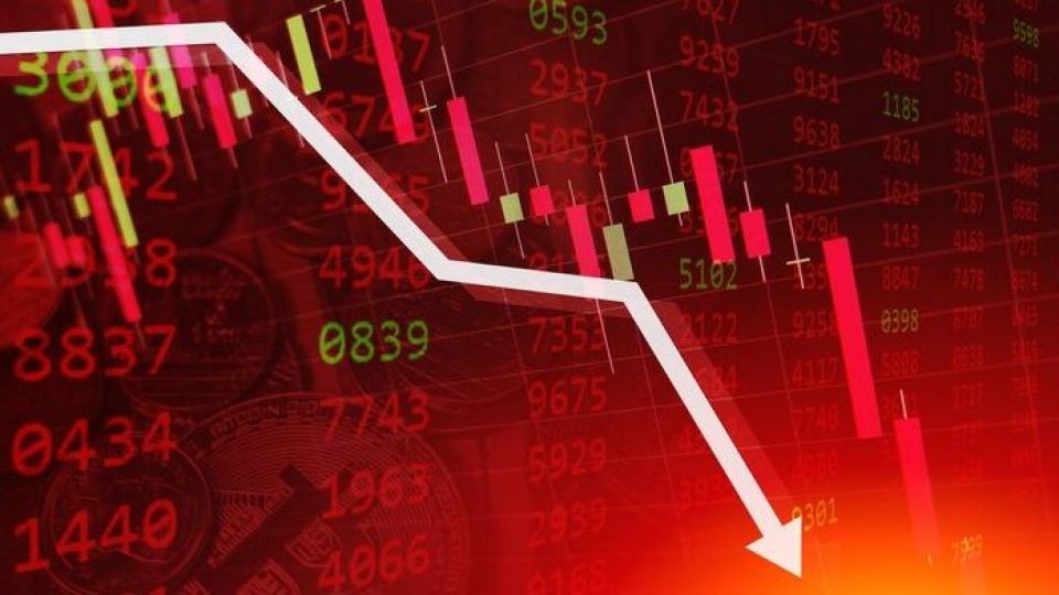 کاهش ۶۵۰ هزار میلیارد تومانی ارزش بورس در چهار روز کاهش ۶۵۰ هزار میلیارد تومانی ارزش بورس در چهار روز