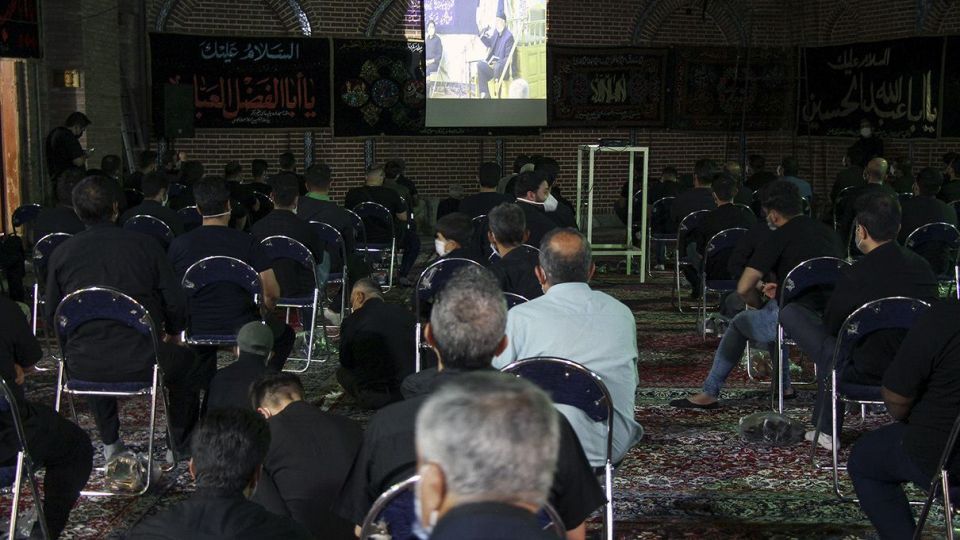 طشت گذاری مسجد مرکزی اردبیلی‌ها