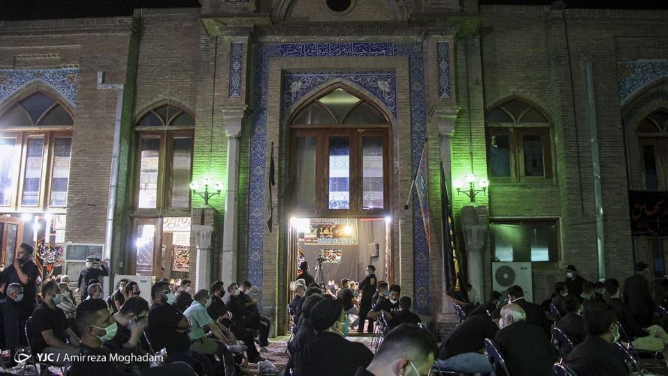 طشت گذاری مسجد مرکزی اردبیلی‌ها