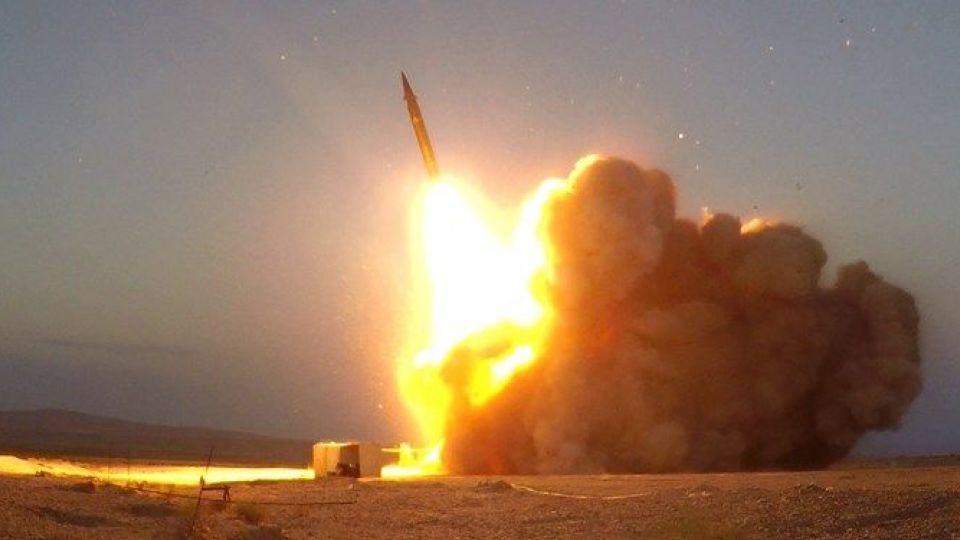 تصاویر تست و شلیک موشک بالستیک «حاج قاسم» با برد ۱۴۰۰ کیلومتر تصاویر تست و شلیک موشک بالستیک «حاج قاسم» با برد ۱۴۰۰ کیلومتر