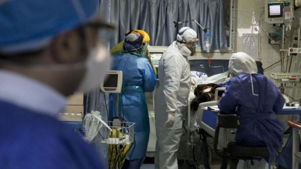 آمار تازه کرونا در ایران: ۲۱۱۳ ابتلا و ۱۴۱ فوتی آمار تازه کرونا در ایران: ۲۱۱۳ ابتلا و ۱۴۱ فوتی