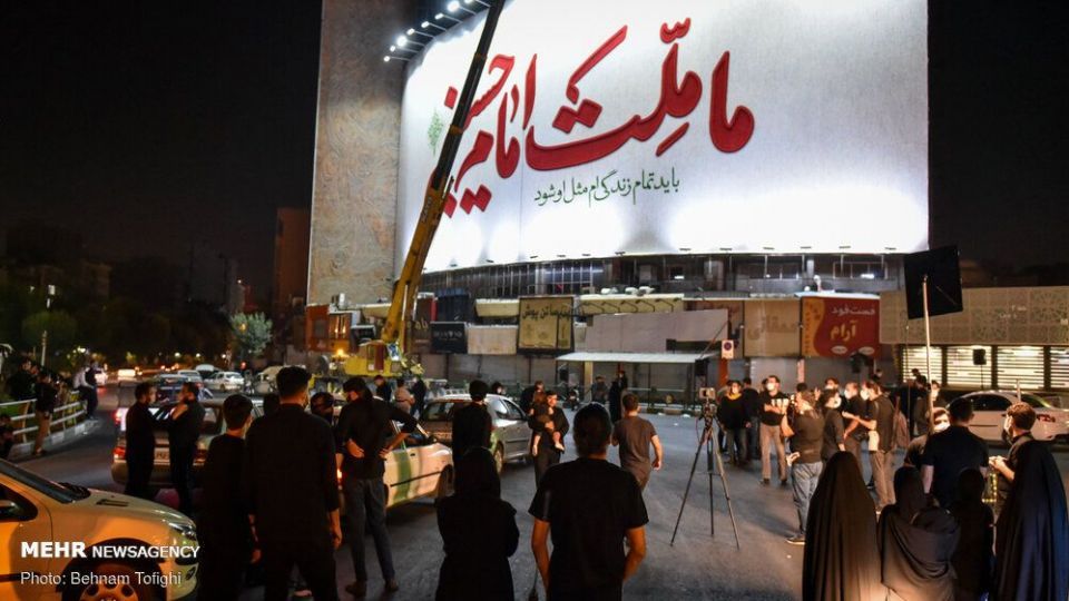 رونمایی از طرح جدید دیوارنگاره میدان ولیعصر (عج)