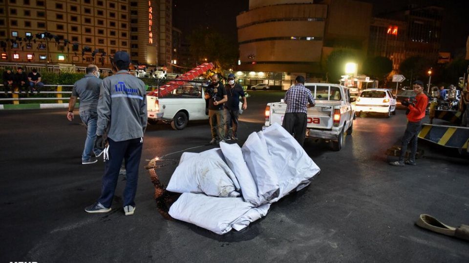 رونمایی از طرح جدید دیوارنگاره میدان ولیعصر (عج)