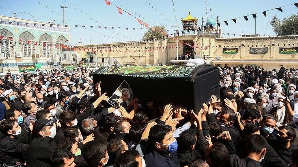 تشییع پیکر آیت‌الله صانعی در قم