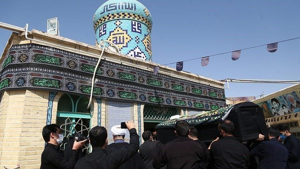 تشییع پیکر آیت‌الله صانعی در قم