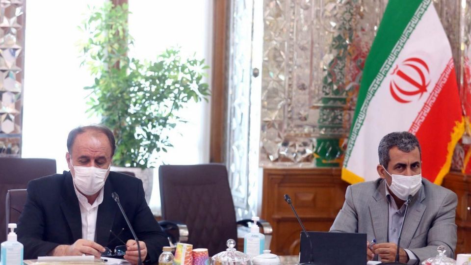 نشست قالیباف با وزیر اقتصاد و رئیس سازمان بورس