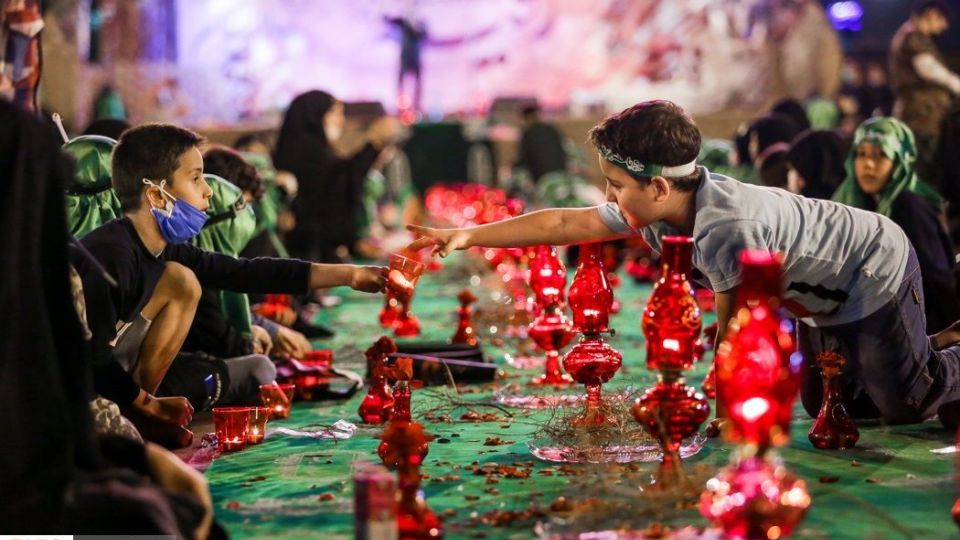 بزرگترین سفره نذری حضرت رقیه(س)