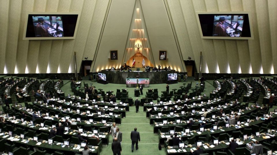 گزارش کمیسیون صنایع درباره صلاحیت وزیر پیشنهادی صمت گزارش کمیسیون صنایع درباره صلاحیت وزیر پیشنهادی صمت