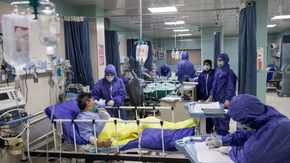 افزایش مبتلایان و فوتیهای کرونا طی ۲۴ ساعت گذشته/ ۳۰ استان کشور در وضعیت قرمز و هشدار افزایش مبتلایان و فوتیهای کرونا طی ۲۴ ساعت گذشته/ ۳۰ استان کشور در وضعیت قرمز و هشدار