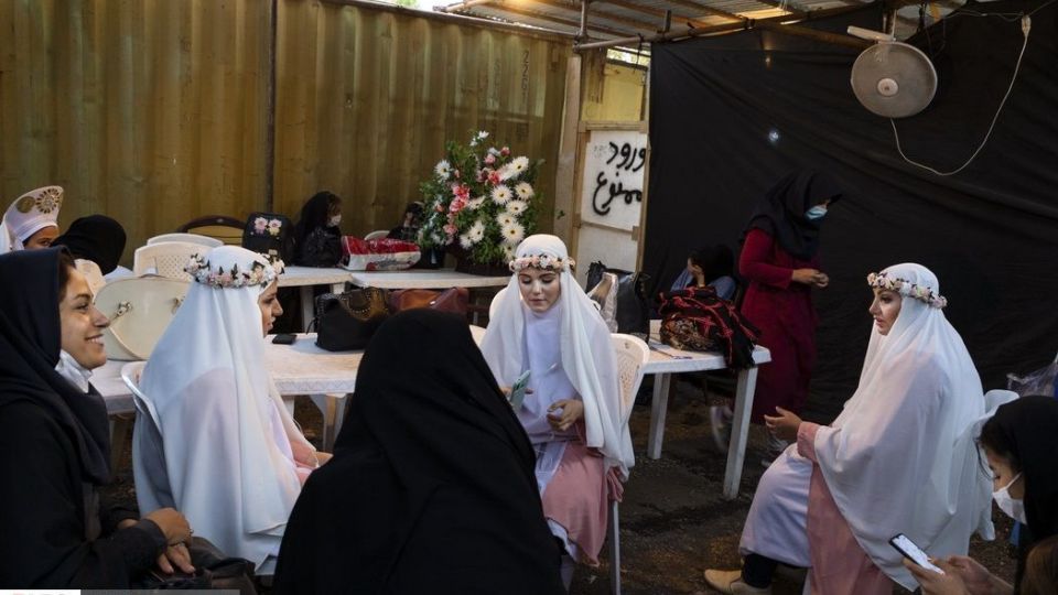 محشر در پارک ارم