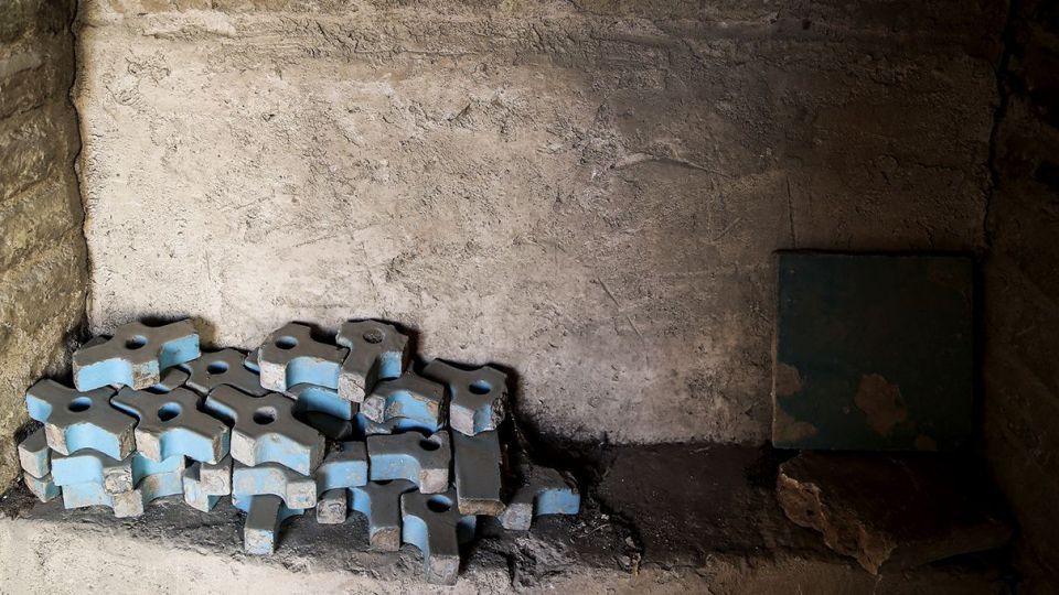 پشت پرده میدان امام اصفهان