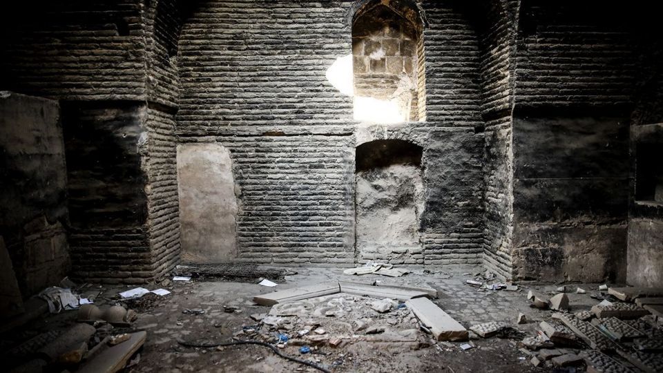 پشت پرده میدان امام اصفهان