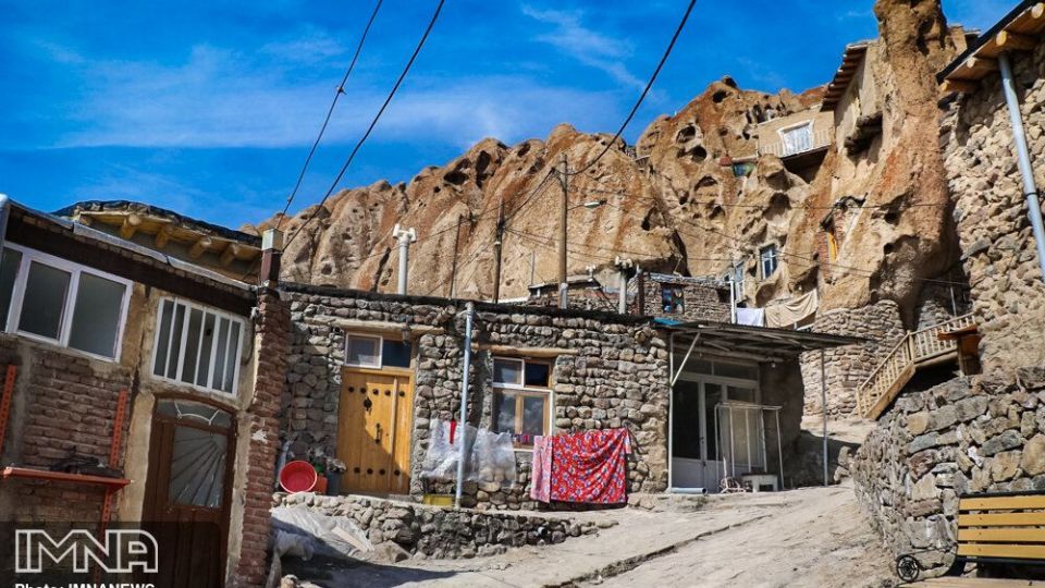 روستای تاریخی کندوان