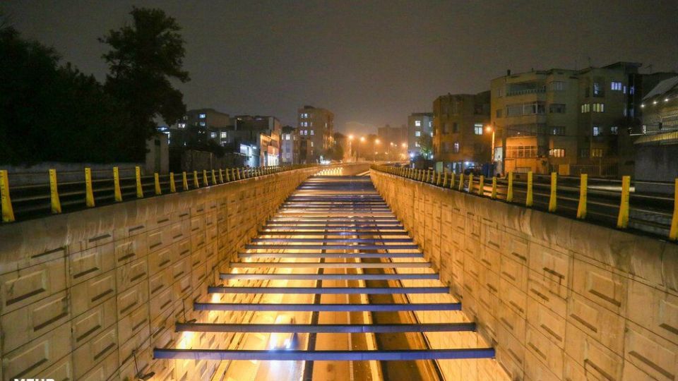 خیابان‌های تهران در اولین شب قرنطینه