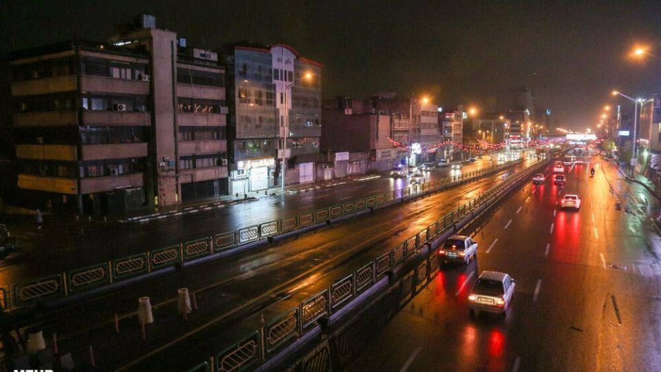 خیابان‌های تهران در اولین شب قرنطینه