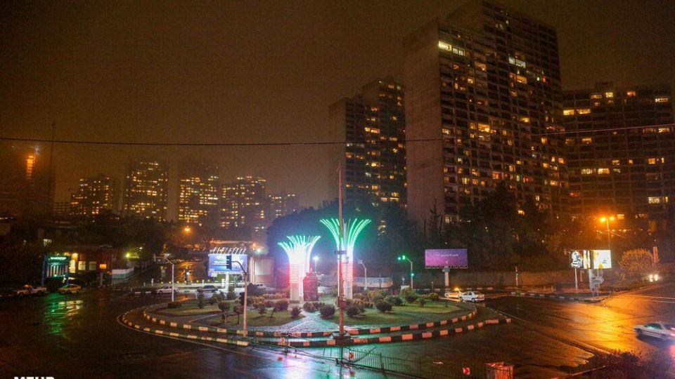 خیابان‌های تهران در اولین شب قرنطینه