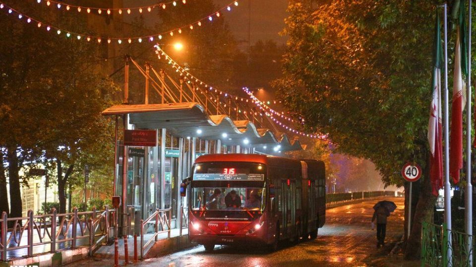 خیابان‌های تهران در اولین شب قرنطینه