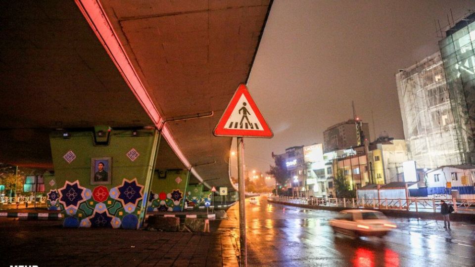 خیابان‌های تهران در اولین شب قرنطینه