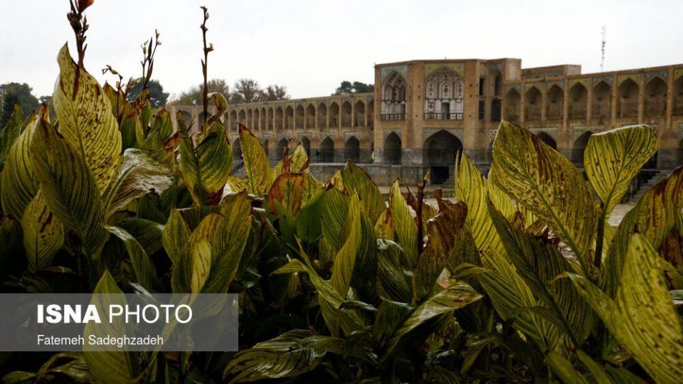 باران پاییزی در اصفهان