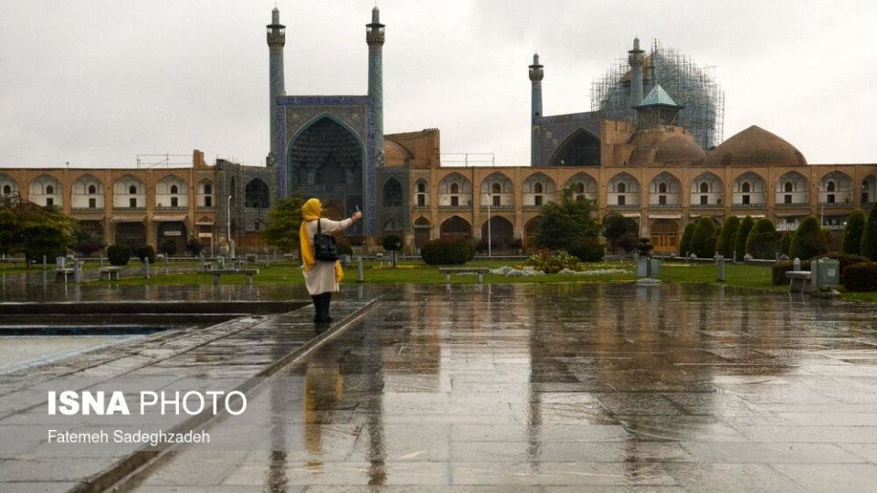 باران پاییزی در اصفهان