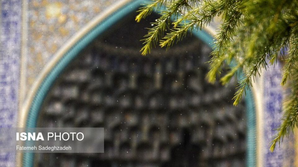 باران پاییزی در اصفهان