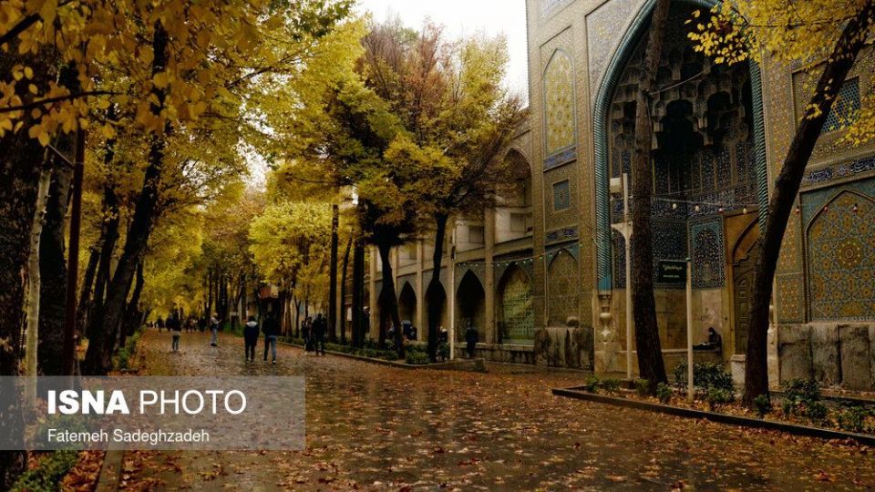 باران پاییزی در اصفهان