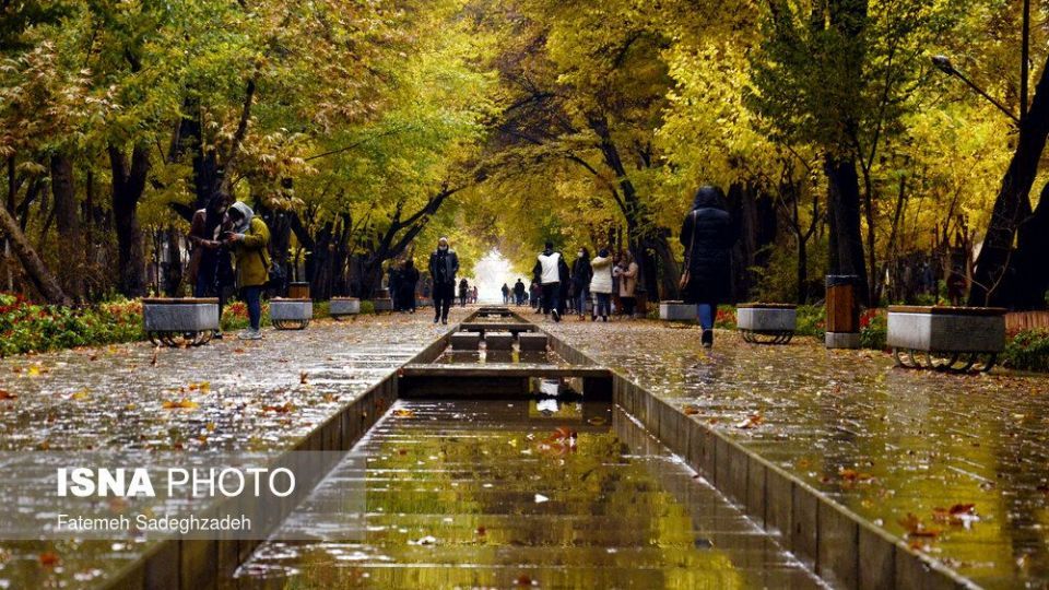 باران پاییزی در اصفهان