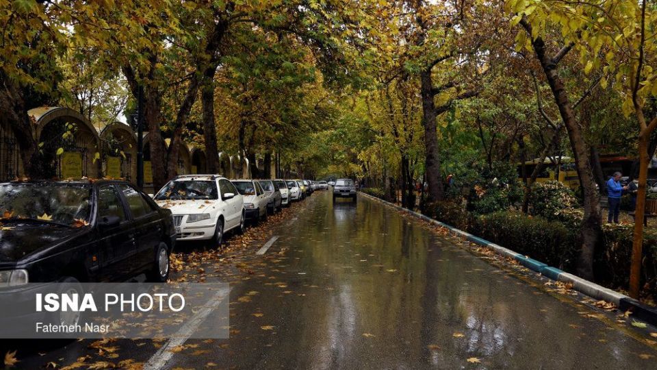 باران پاییزی در اصفهان