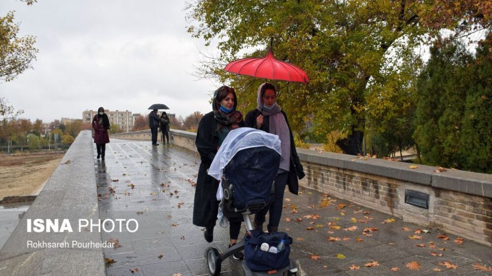 باران پاییزی در اصفهان