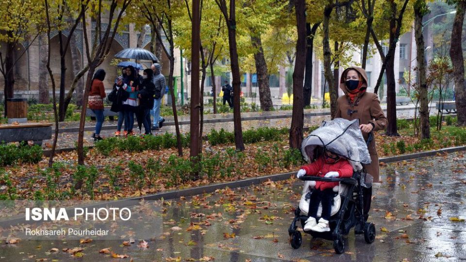 باران پاییزی در اصفهان