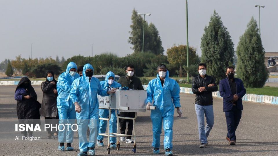 آرامستان ساوه در روزهای کرونایی