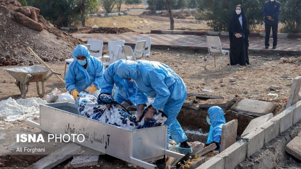 آرامستان ساوه در روزهای کرونایی