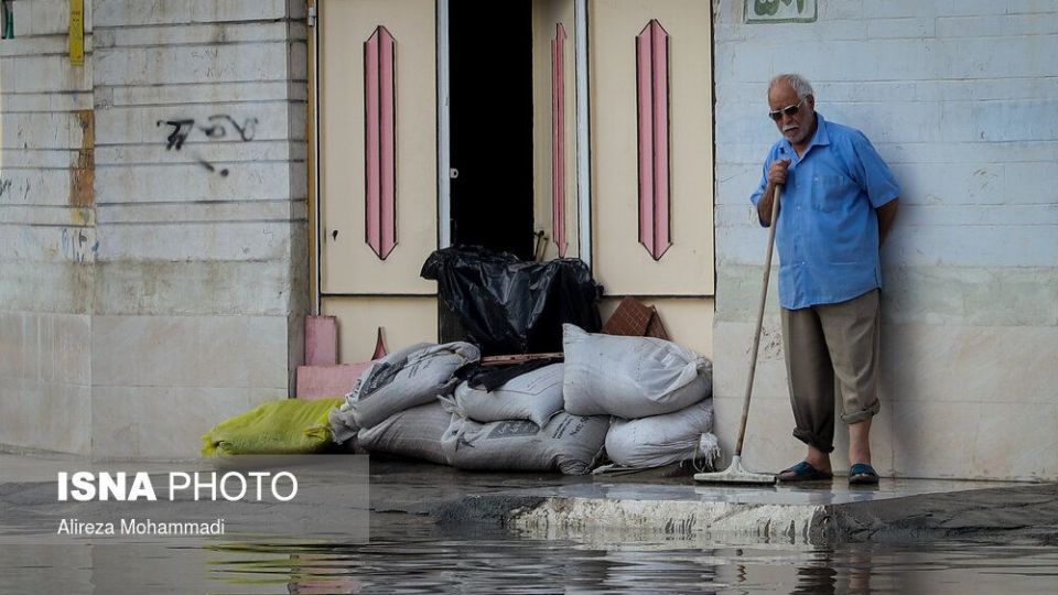 اهواز در آب
