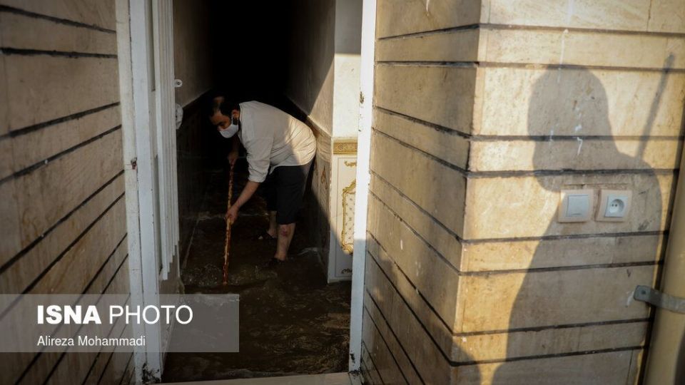 اهواز در آب