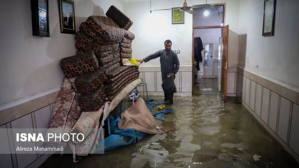 اهواز در آب