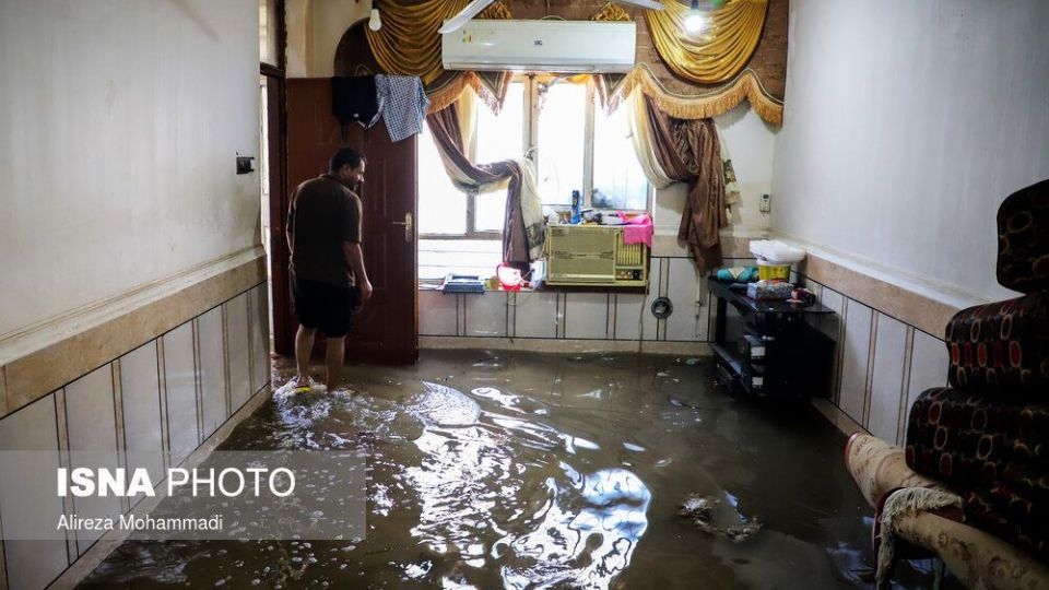 اهواز در آب