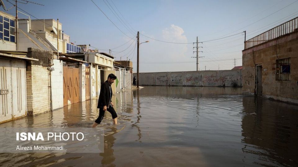 اهواز در آب