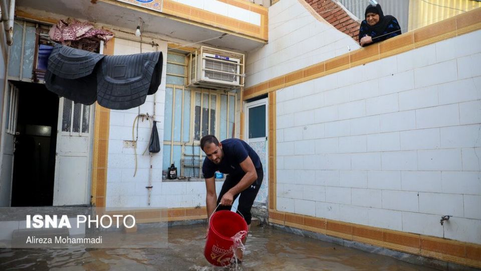 اهواز در آب