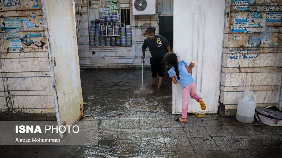اهواز در آب