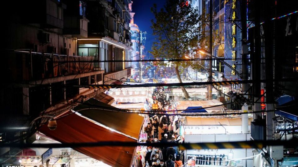 ووهان چین یکسال بعد از شیوع کرونا